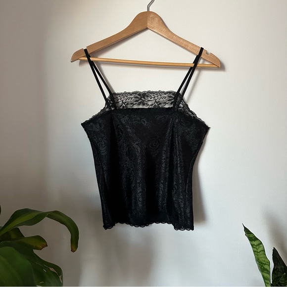 ✨#vintage embossed satin tank - Picture 11 of 13